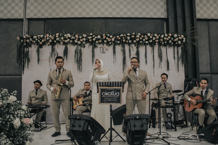 Dekorasi Panggung Musik